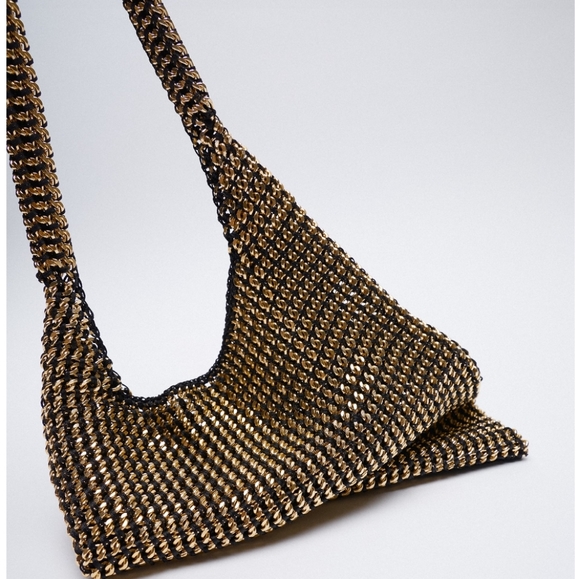 HARD TO FIND Zara gold chain bag - Picture 3 of 10